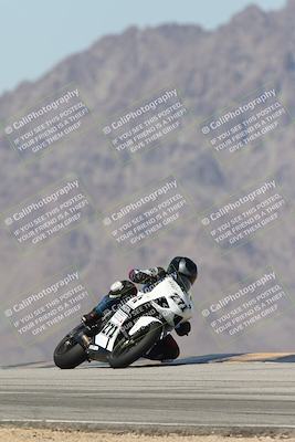 media/Oct-02-2025-Racers Edge (Thu) [[2c91cb6ab3]]/2-A Group/Session 5-Turn 9 (150pm)/